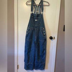 Levi’s Cropped Denim Overalls